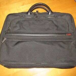 Tumi‎ Laptop Briefcase Black Woven Nylon Padded